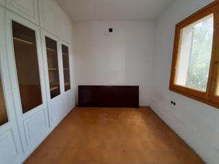 Chalet  Tossa d'alp (c. aragall). Solvia inmobiliaria  chalet independiente corbera de llobregat
