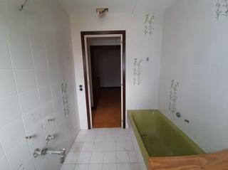 Xalet  Tossa d'alp (c. aragall). Solvia inmobiliaria  chalet independiente corbera de llobregat