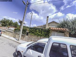 Xalet  C/ cervera. Solvia inmobiliaria  chalet independiente rubí