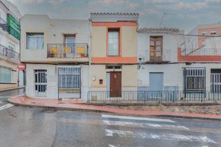 Chalet  Del gobernador. Solvia inmobiliaria  casa huércalovera