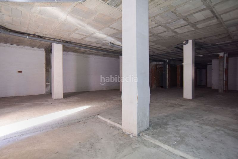 Foto 32c42f9b-4dbc-4e94-8599-f4ded514312e. Local comercial a Malgrat de Mar