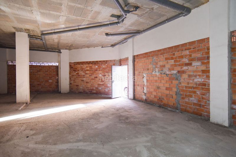 Foto 5a1f6b76-d4a9-4b21-b674-07dce3101924. Local comercial a Malgrat de Mar