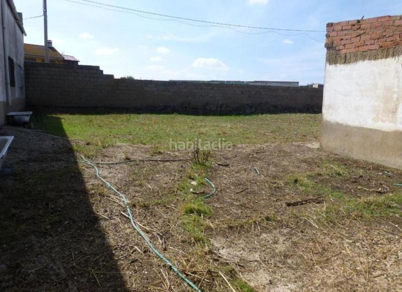 Foto f6ef2aa4-a451-4931-8c4e-3475adc6abc8. Finca rústica solvia inmobiliaria suelo urbano en Arapiles