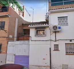 Pis  Pedro de mena. Solvia inmobiliaria  piso granada