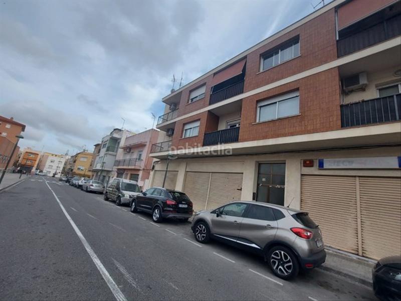 Foto d0ed87dc-6e38-4b93-af01-09996e085e0f. Local commercial dans Torreforta Tarragona