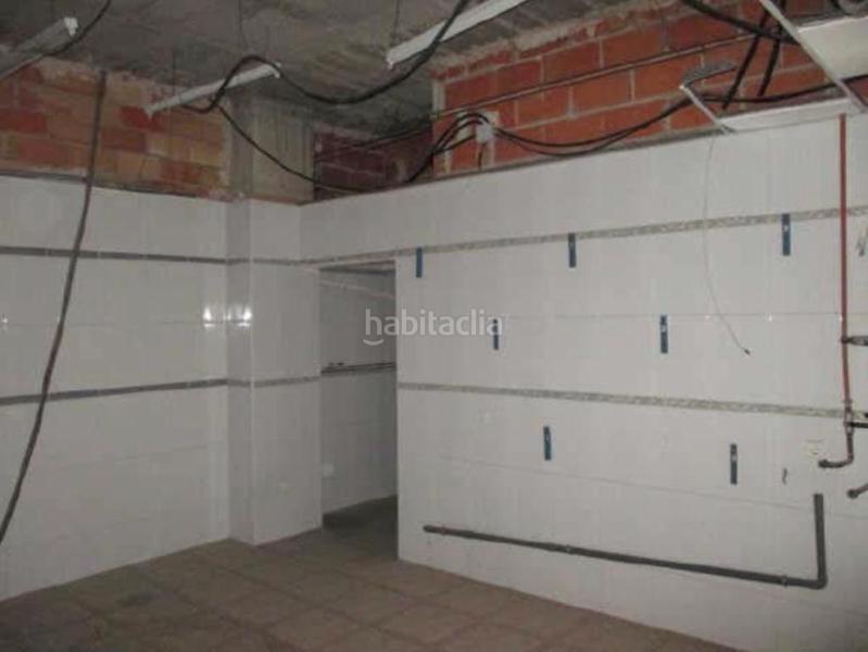 Foto 2013211f-8a57-4b16-a46a-ddf0384e2491. Locale commerciale in Plaza Illes Columbretes Castellón de la Plana