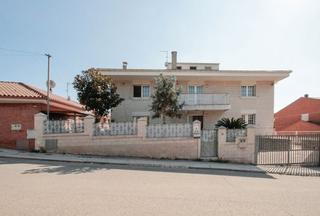 Chalet  C/ les escletxes. Solvia inmobiliaria  chalet independiente papiol el