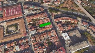 Finca rústica  C/ tirso de molina. Solvia inmobiliaria  suelo urbano sabadell