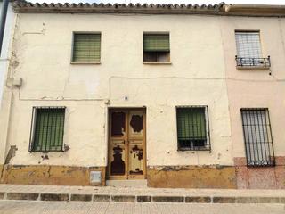 Xalet  Ramon y cajal. Solvia inmobiliaria  casa arjonilla