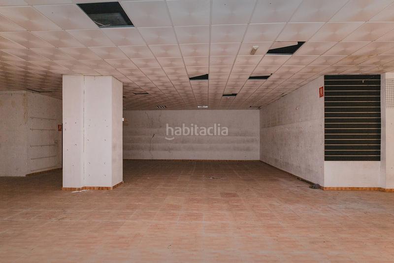 Foto 0d6ea068-a75f-4857-ac24-603903d81fd8. Alquiler local comercial solvia inmobiliaria locales en Roquetas de Mar