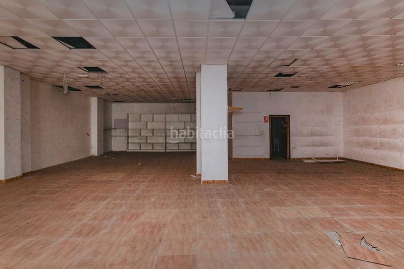 Foto 46711748-e6db-41bd-98b4-04fe60fe8f47. Alquiler local comercial solvia inmobiliaria locales en Roquetas de Mar