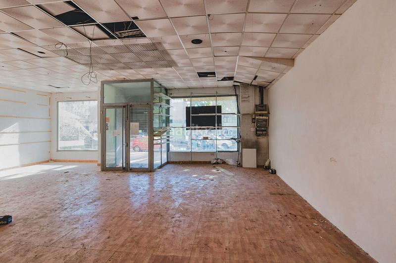 Foto 7433553b-6c10-4e74-8487-806cfb7cdf84. Alquiler local comercial solvia inmobiliaria locales en Roquetas de Mar