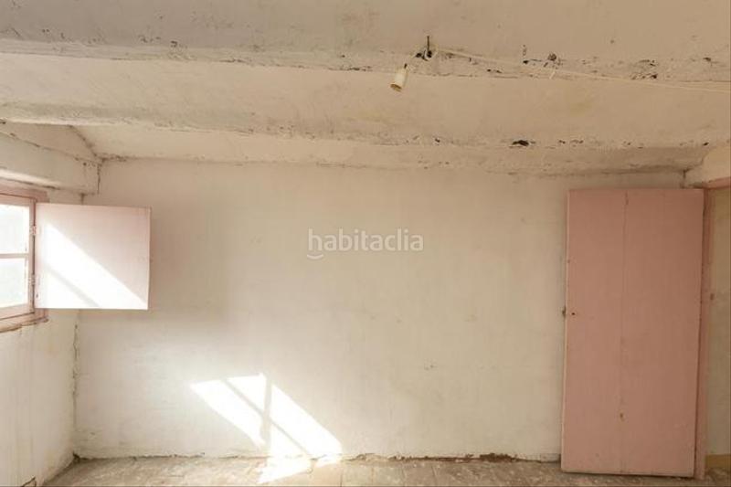 Foto e50b9900-3689-4530-8c7a-2325b9044f35. Chalet in Centre Tortosa