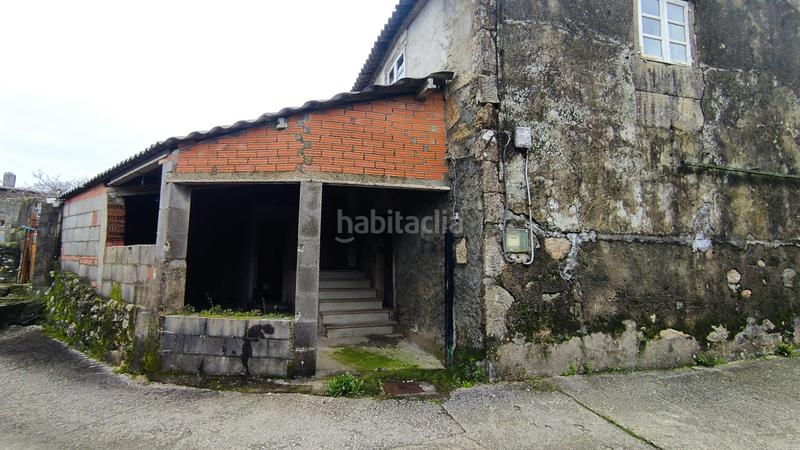 Foto c8a939db-7455-4093-89dd-2dca26ce1518. Chalet in Pontecesures