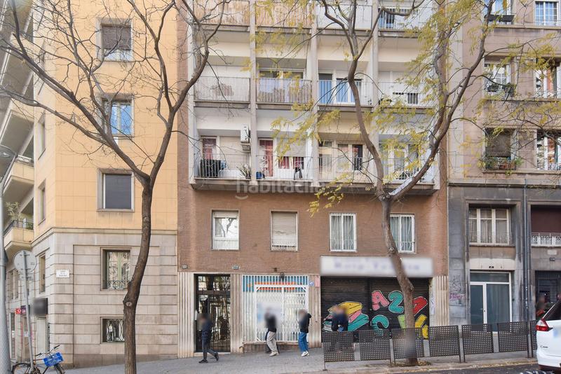 Foto d2385b7c-9323-4347-8646-e620b817d8a3. Local comercial a Baix Guinardó Barcelona