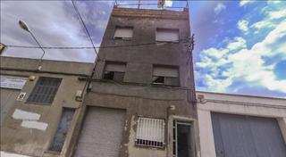 Piso  C/ sevilla. Solvia inmobiliaria  piso terrassa