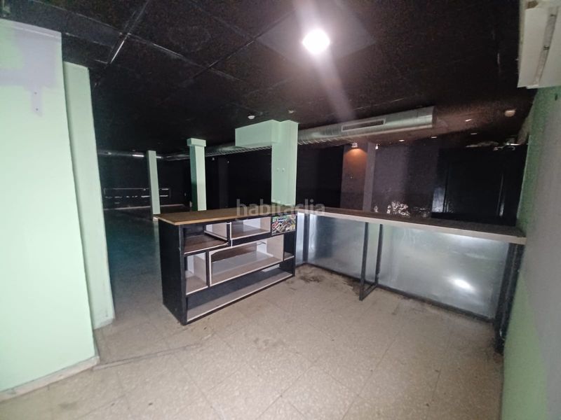 Foto c3f2f03c-96eb-41a7-9b6d-3035173de29c. Local comercial a Centre Cornellà de Llobregat