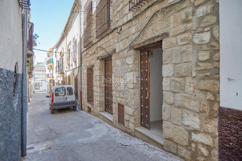 Foto 8f08e1a3-187e-41f1-823f-3cfbc6d9cb82. Edificio solvia inmobiliaria en construccion en Úbeda