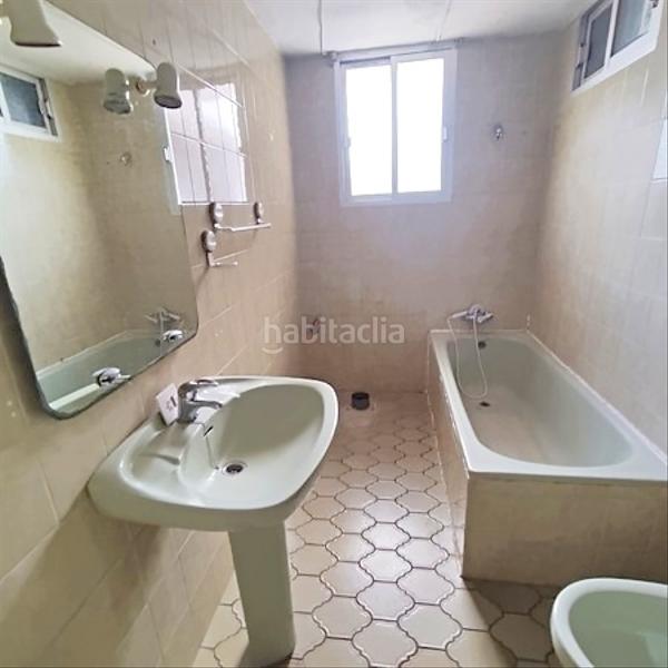 Foto bf1c80f8-0033-43b3-8bc0-41ca33ecf874. Casa pareada solvia inmobiliaria chalet adosado en Fuente Vaqueros