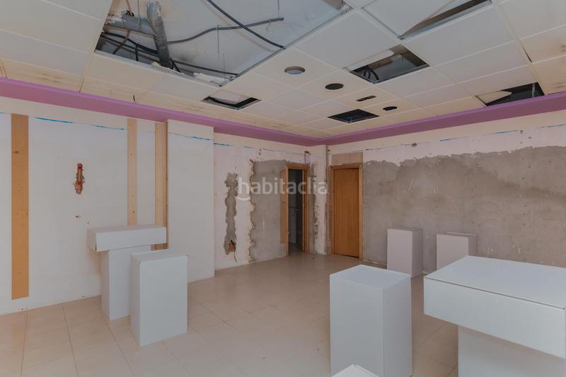 Foto bba867ab-d472-40a4-ae90-a2e05bdc123f. Alquiler local comercial solvia inmobiliaria locales ejido el en Ejido (El)
