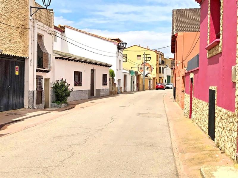 Foto 6bf365f1-b770-439f-a039-879072c41e57. Casa aparellada a Torrellas