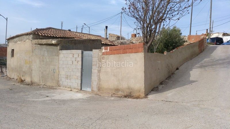 Foto fac15670-bb3f-4d4b-8bc1-c62d0a096b2d. Casa aparellada a Lumpiaque