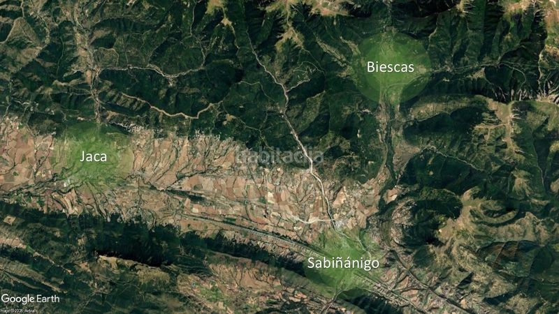 Foto 93b91317-2a67-44fb-be71-a087c96a21be. Finca rústica a Sabiñánigo centro - aurín Sabiñánigo
