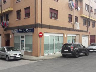 Local Comercial  Arroyo naranjo. Solvia inmobiliaria  locales grado