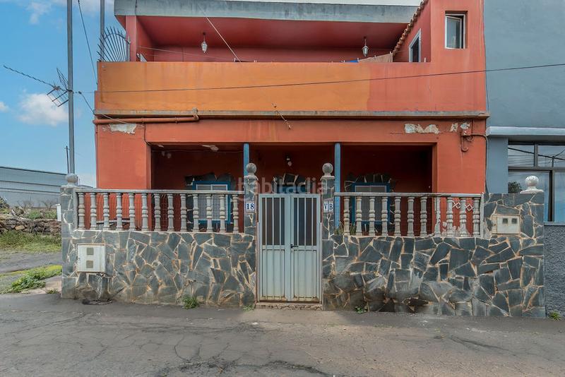 Foto 145fa54f-8f2c-4944-b2a6-6c8676a9f99c. Towny house in Llano del Moro Santa Cruz de Tenerife