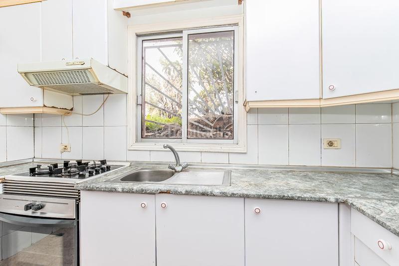 Foto 45e957de-3709-4a2b-aa16-b93befc7826b. Towny house in Llano del Moro Santa Cruz de Tenerife