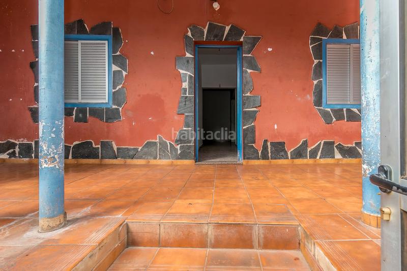 Foto be28b498-e686-4750-a59b-25b44e65d513. Towny house in Llano del Moro Santa Cruz de Tenerife