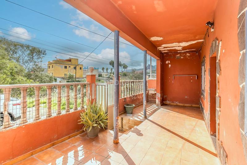 Foto e8013be0-ee12-405f-b6e8-b6a8d85c15af. Towny house in Llano del Moro Santa Cruz de Tenerife