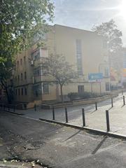 Appartement  C/ florida. Solvia inmobiliaria  piso hospitalet de llobregat el