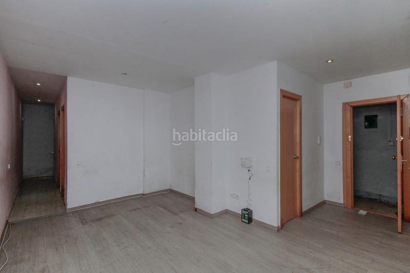 Foto 55a1feb5-77ff-493f-b95f-62be96bc99c0. Pis a Lloreda Badalona