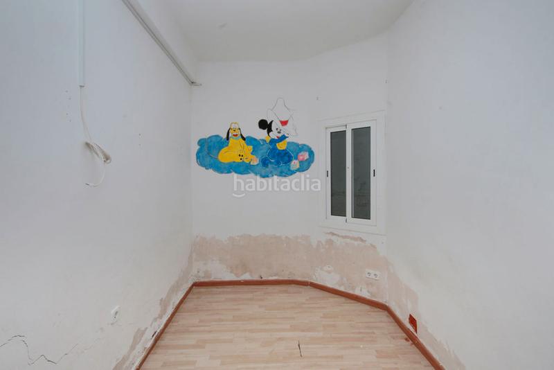 Foto c890239c-15a1-4879-9817-f87e53bc1ff8. Pis a Lloreda Badalona