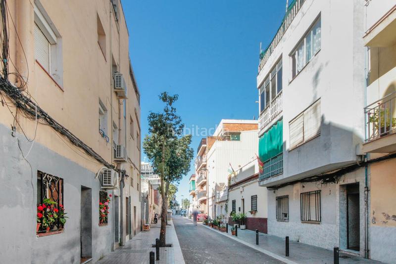 Foto d4ef6bdd-3ca0-40d4-8771-004c73ce5015. Pis a Lloreda Badalona