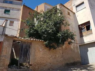 Casa aparellada  C/ costa. Solvia inmobiliaria  chalet adosado torre de lespanyol la