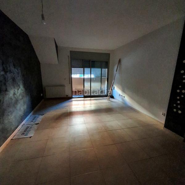 Foto 4988ad08-d5b7-406a-8f2c-31d13620e8e1. Piso solvia inmobiliaria piso en Carretera de Roses-Fossos Figueres