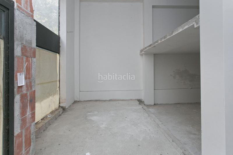 Foto 2518480e-f721-4baf-ad8c-64a08d4f07a6. Local comercial a Creu Alta Sabadell