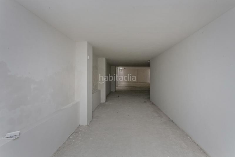 Foto cb2ed46f-44c5-45b0-91c4-896f2d009ad6. Local comercial a Creu Alta Sabadell