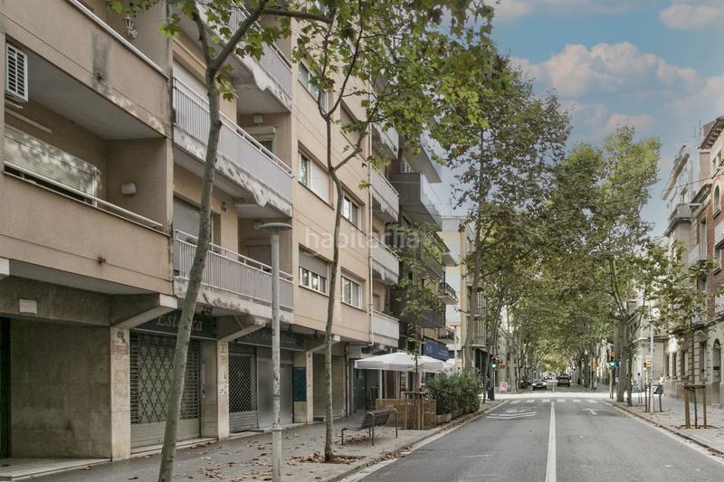 Foto f76af843-1022-4902-a7a0-9f52452d930e. Local comercial a Creu Alta Sabadell