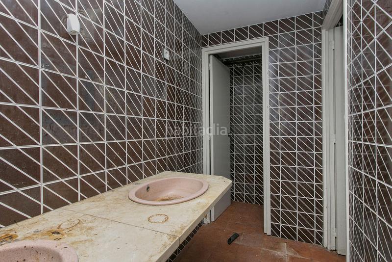 Foto 7951daa2-8e5f-4a88-8636-8b06063bfe06. Local comercial solvia inmobiliaria locales en Centre Viladecans