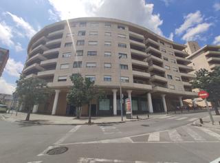 Local commercial  Camelies. Solvia inmobiliaria  locales montcada i reixac