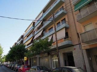 Local commercial  Santa eugenia. Solvia inmobiliaria  locales cerdanyola del vallès