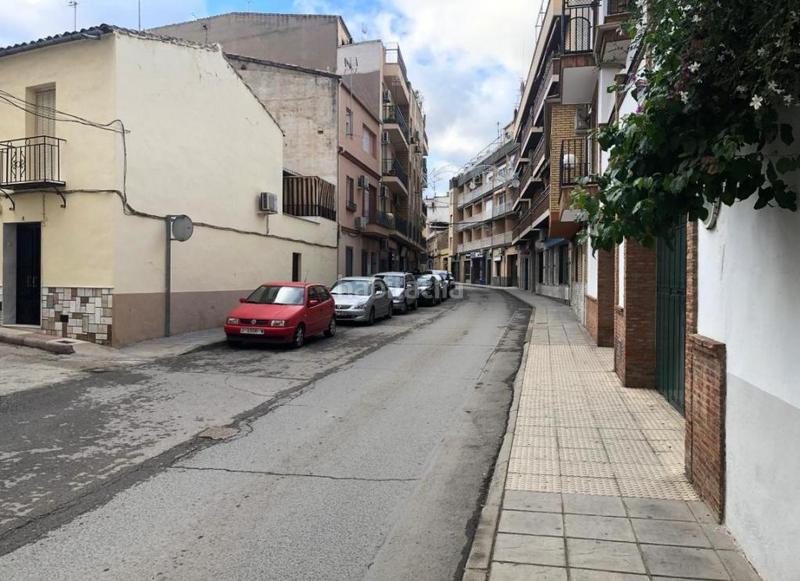 Foto bbf71145-a06f-45e6-960d-75c96b7e28b4. Geschäftsraum in Bailén