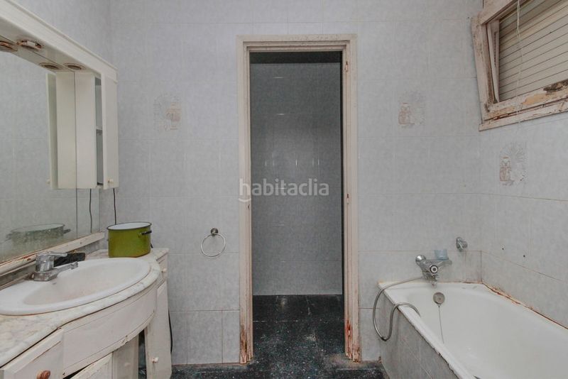 Foto 249a6924-e6fa-489a-b51b-11bfaa8f4e03. Pis a Les Fonts Terrassa