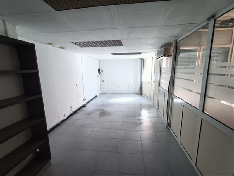 Foto 1c64e2f2-2a68-484c-b34f-ff56ecf04fd6. Alquiler local comercial solvia inmobiliaria locales en Lleida