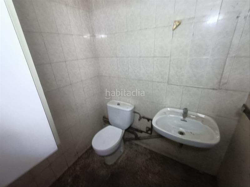 Foto 1926258f-535b-4163-9d63-f819d7c8b023. Rent business premise in La Bordeta Lleida