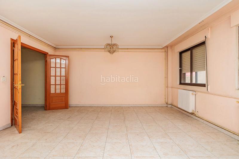 Foto 1e3e2794-a96e-46bf-b865-3032f35069de. Appartement dans Flores de Sil - La Placa Ponferrada