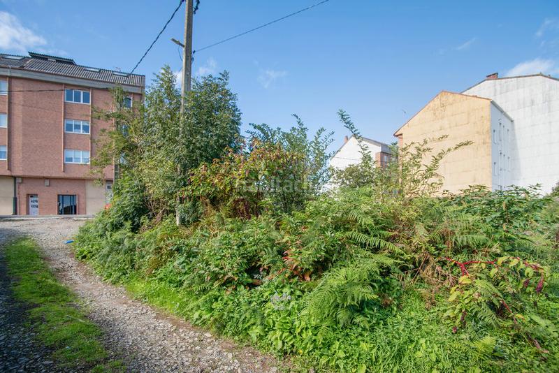 Foto 28bf1c5a-d2e3-4b38-892b-260225e8d384. Landgut in A Malata - Catabois - Ciudad Jardín Ferrol